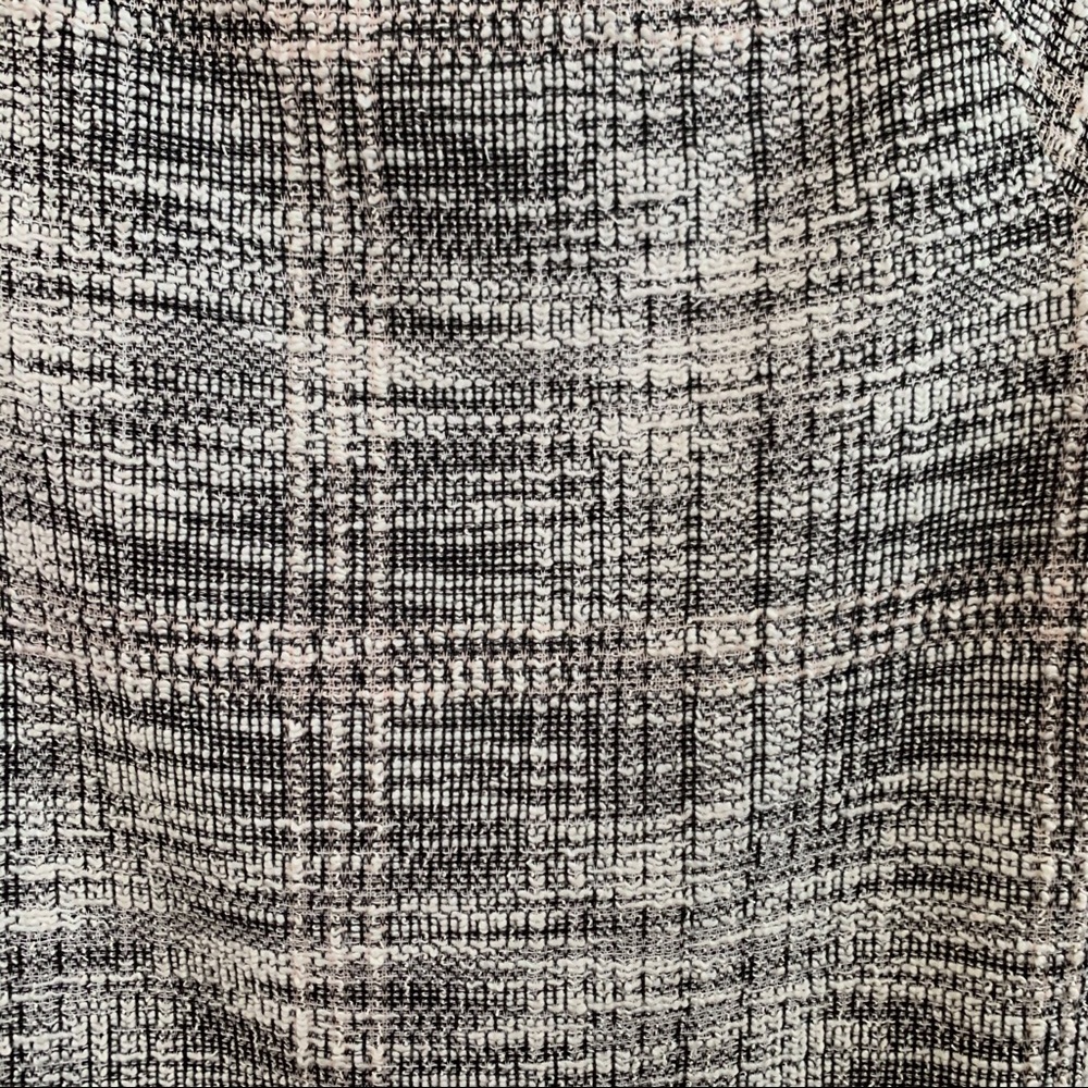 🌸MAX STUDIO Tweed Keyhole Ruffle Dress Small - Picture 8 of 8